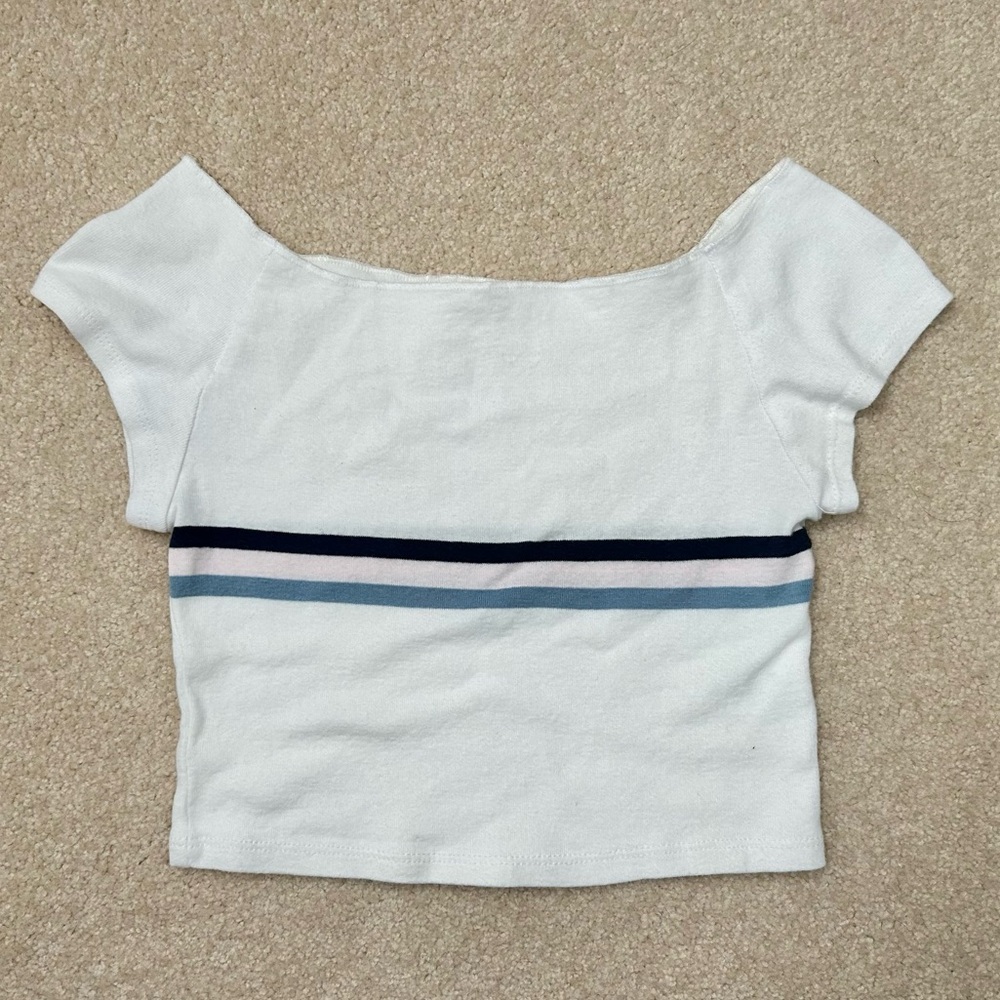 Brandy Melville John Galt Crop Top